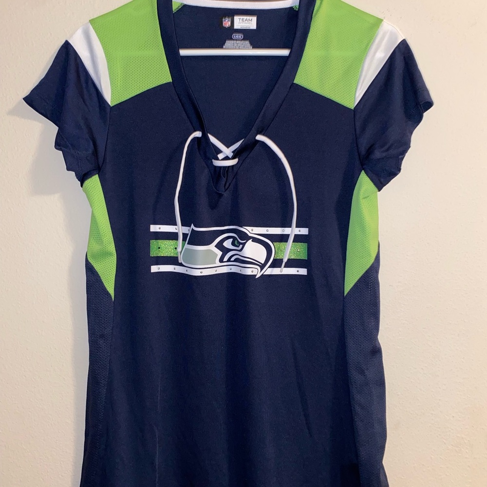 SOLD Women’s Seahawks Apparel / Blouse